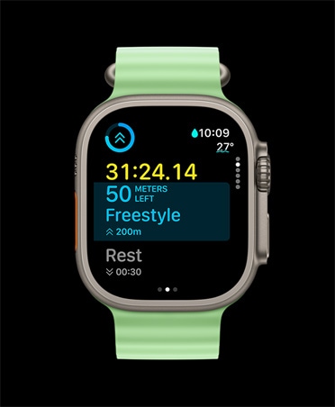 Apple Watch Ultra 3, natural color, titanium case, Workout app, custom workout card, Up Next view, neon green Ocean Band