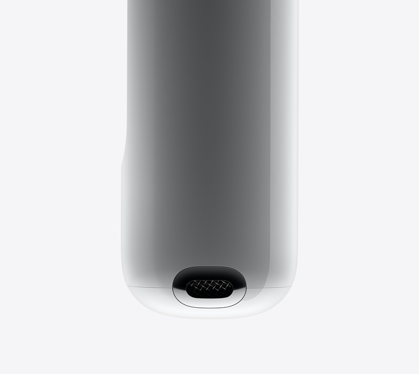 Κοντινό πλάνο του εξωτερικού στελέχους μικροφώνου.